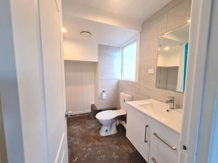 90 Gossamer Drive Pakuranga Heights_12