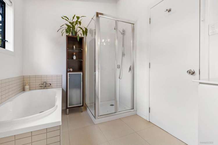 48 Rua Road Glen Eden_10