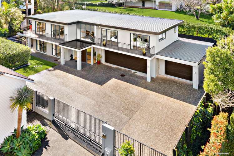 26 Bay Road Saint Heliers_1