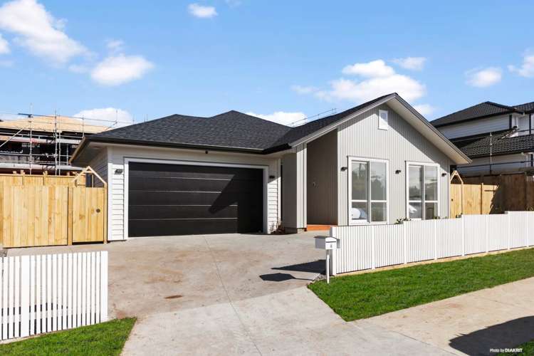 6 William Calvert Drive_0