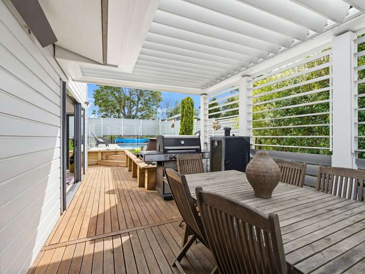 57 John Dee Crescent Red Beach_13