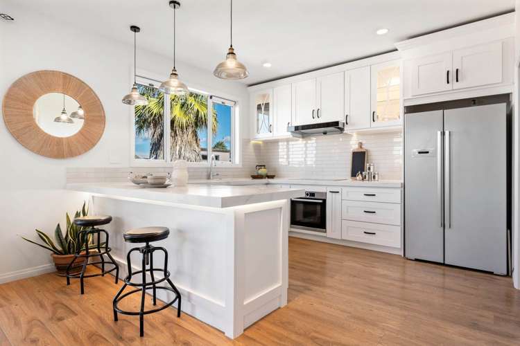 245 Hobsonville Road West Harbour_10