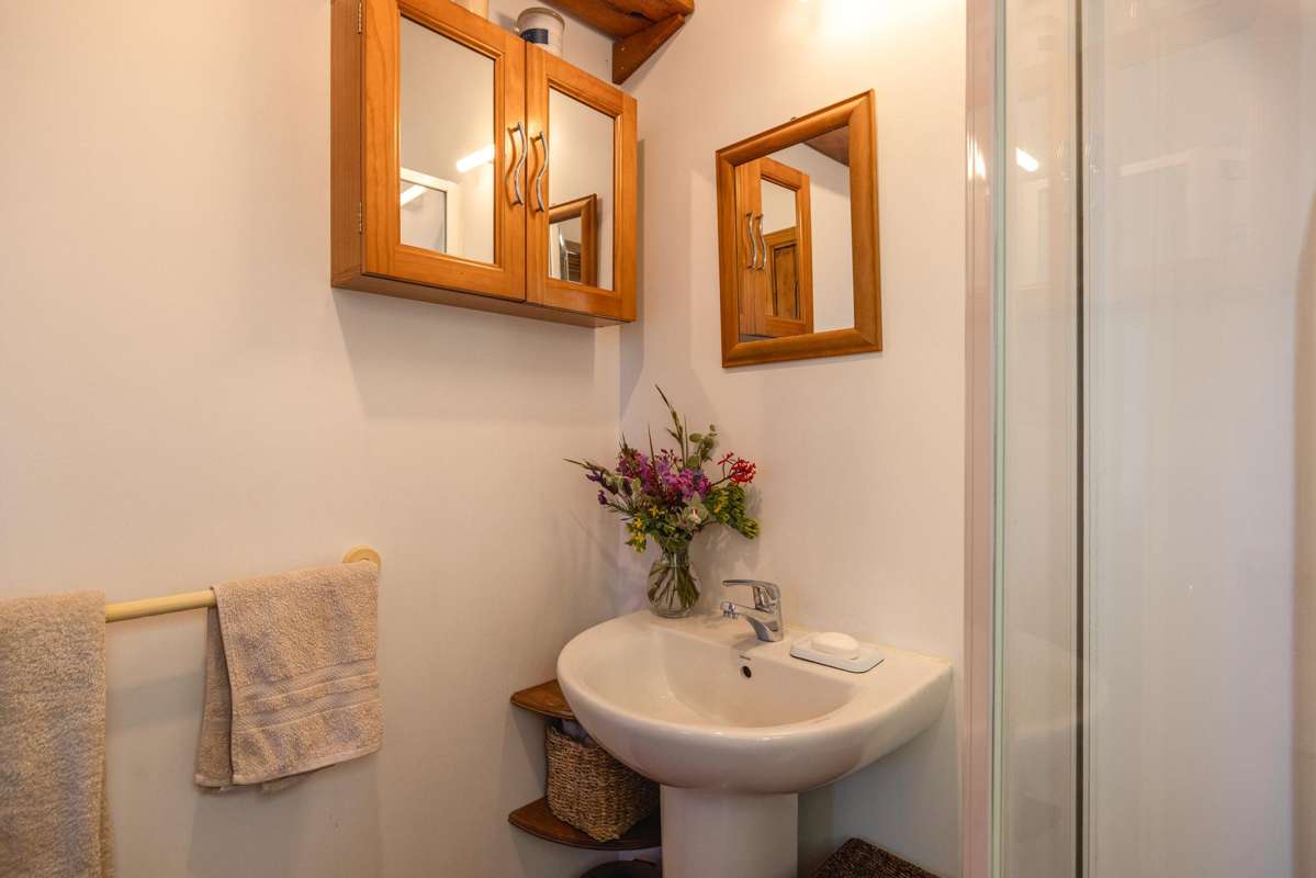 63 Erua Road_5