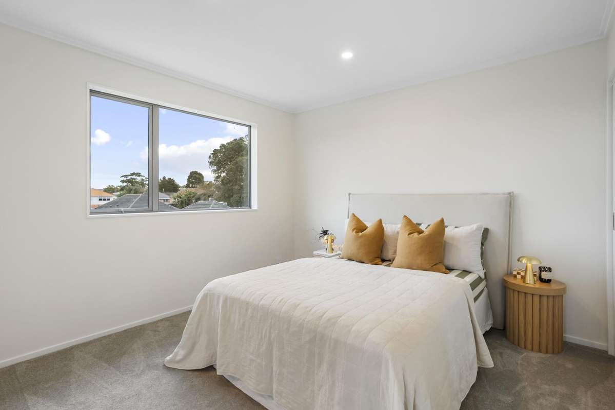 176 Hendon Avenue_5