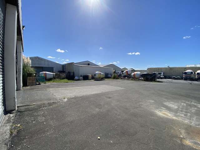 24 -28 Bristol Place Te Rapa_1