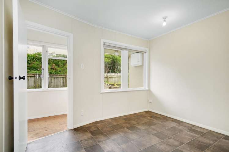 30 Roberts Street Tawa_8