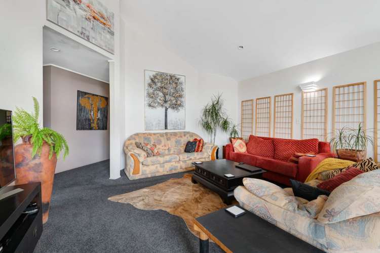 2 Mollyhawk Rise Arkles Bay_12