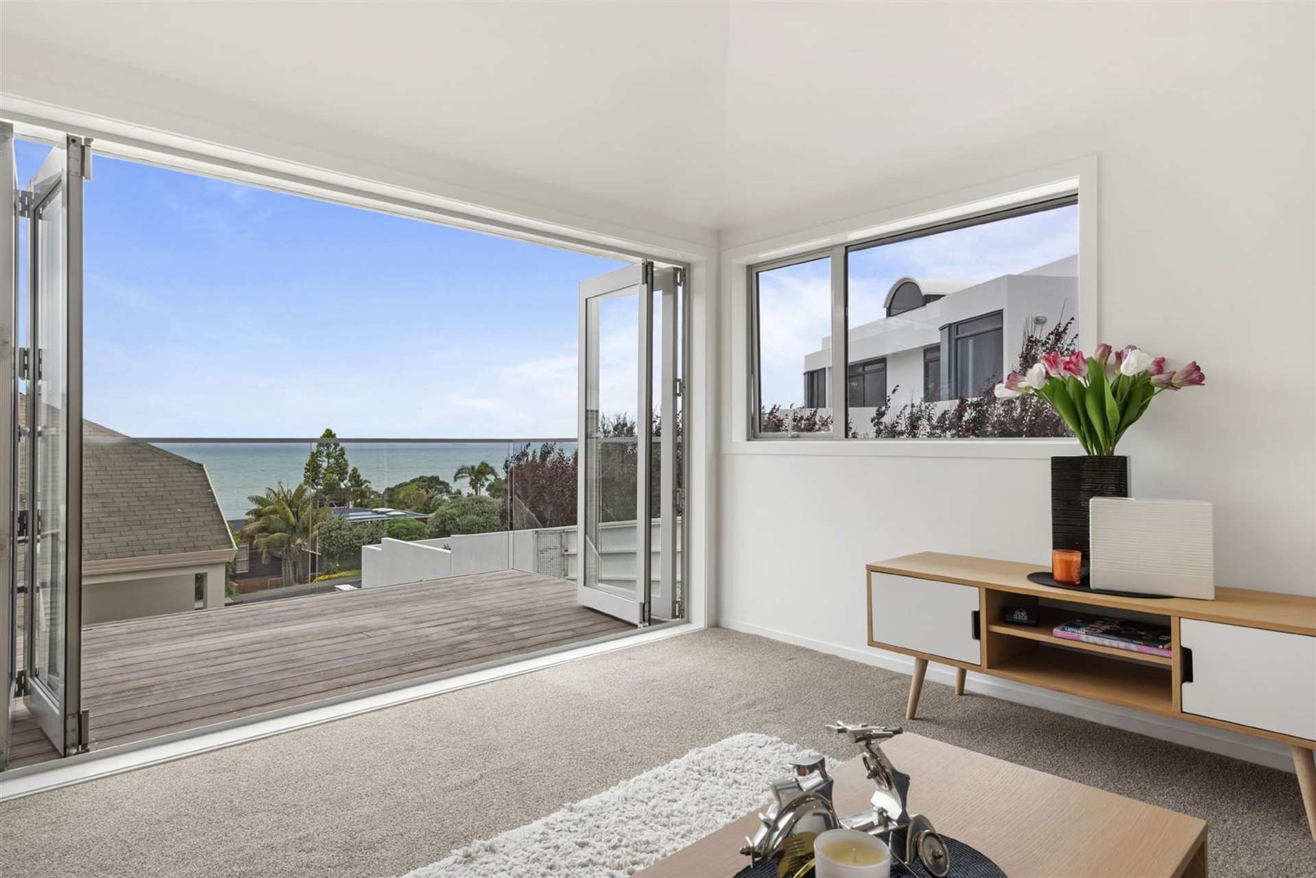 2/14 Bournemouth Terrace Murrays Bay_0