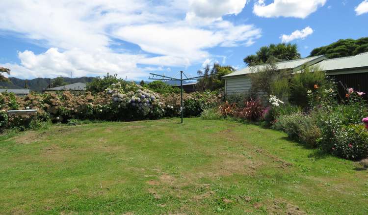 4 Sinnamon Street Reefton_13