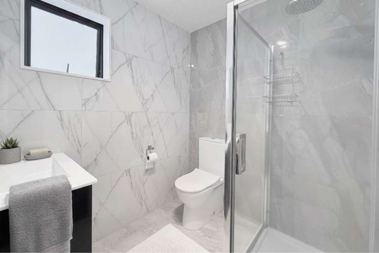 18b Calvert Avenue Mangere East_11