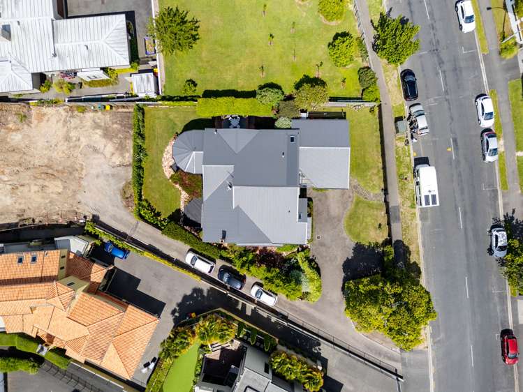 58 Lake Crescent Hamilton Lake_33