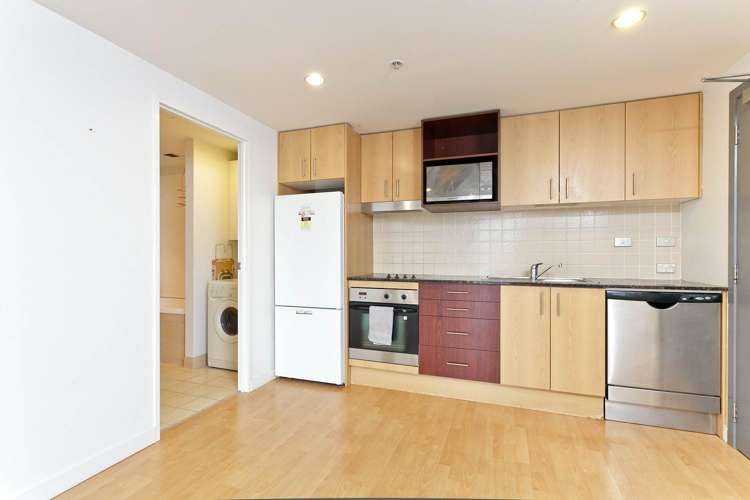 1110/76 Wakefield Street City Centre_12