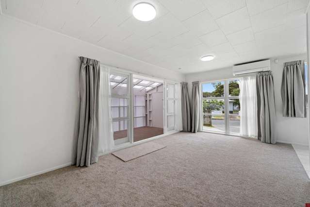 69 Glen Marine Parade Glendene_1