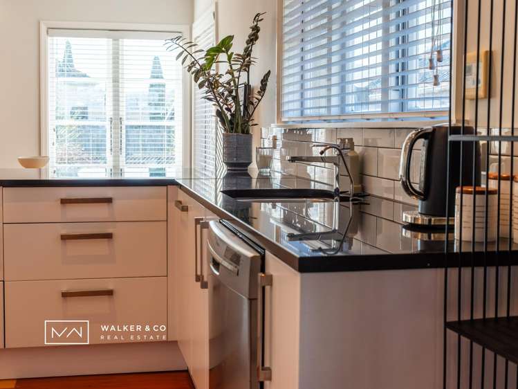 15 Raukawa Grove Trentham_9