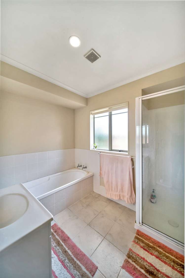 14 Brunswick Rise Mangere_13