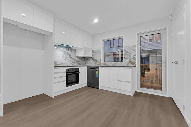 8 Reeves Avenue Papatoetoe_17