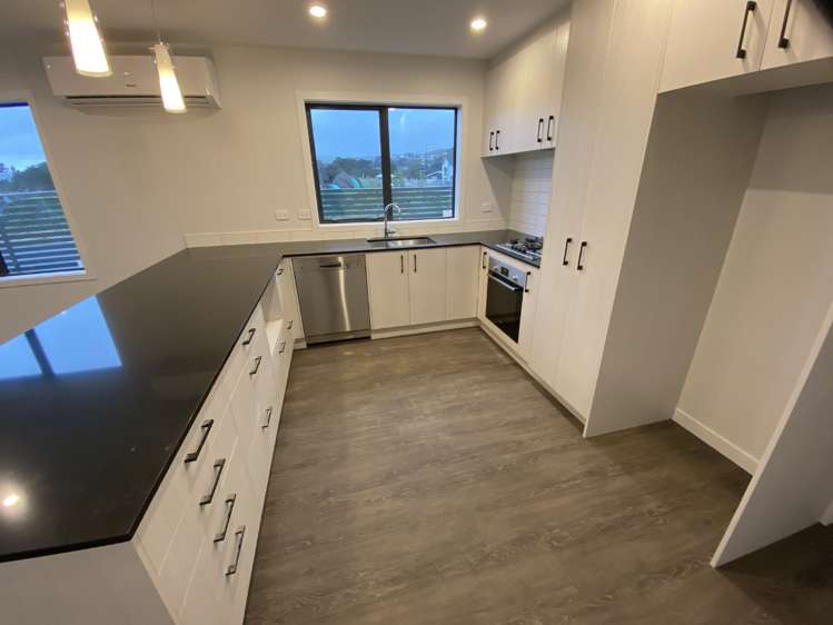 22 Karearea Avenue Porirua_6