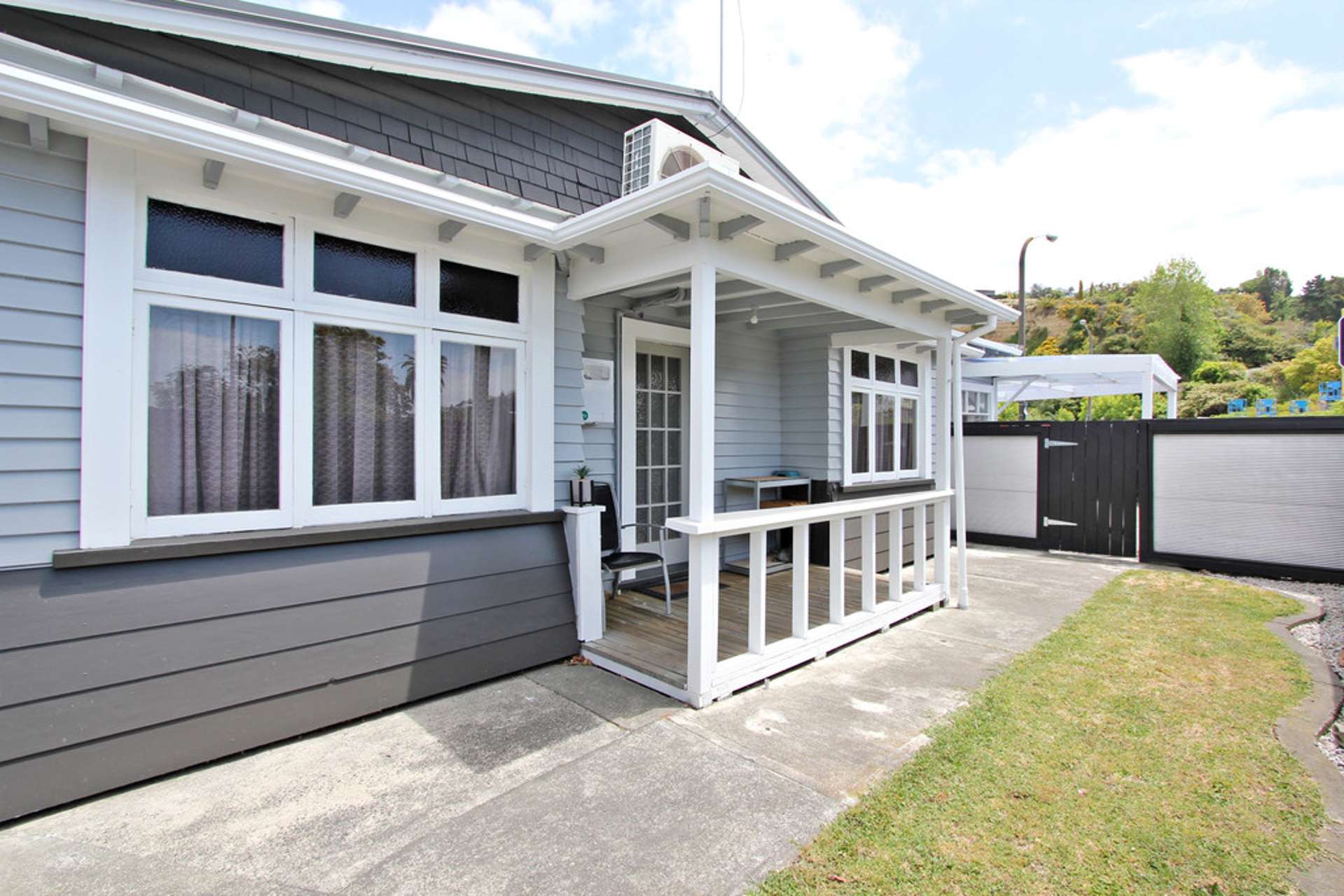 2 Georges Drive Napier South_0