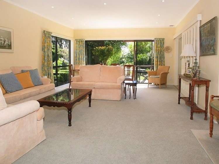 12 Gray Street Pukerua Bay_18