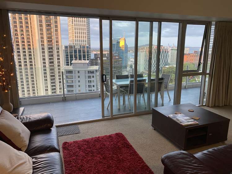 2605/6 Lorne Street 10015_10