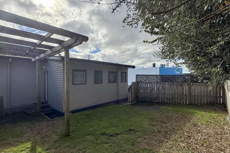 2/8 Hinemoa Avenue Taupo_19