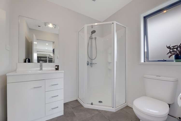 6 Parawai Street Marshland_9