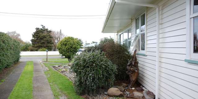 42 Wallace Street Featherston_3