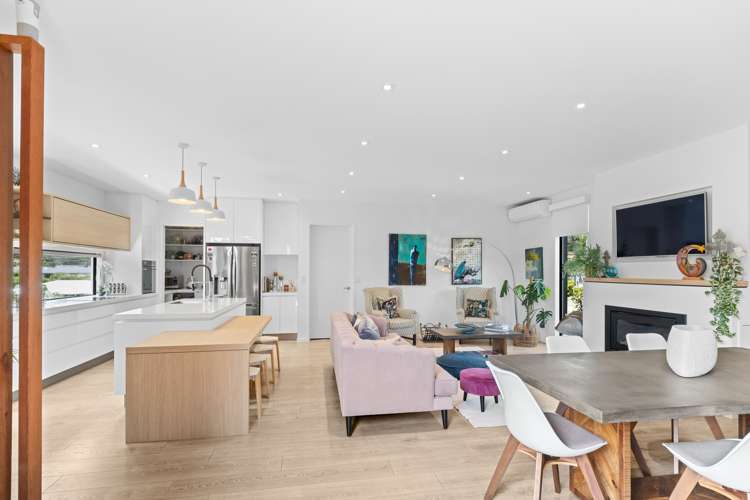 252 Courtenay Street Strandon_5