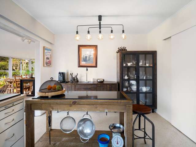 Vendor Has Bought – This Property Must Be Sold