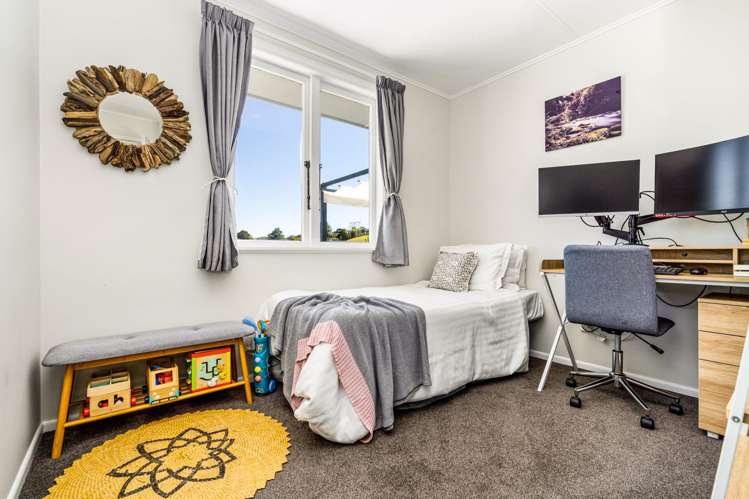 1 Cartwright Road Onerahi_13