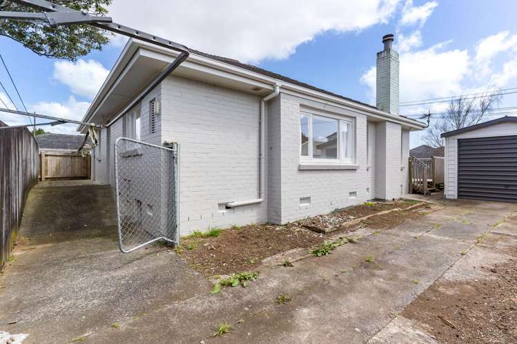 31 Clevedon Road Papakura_14