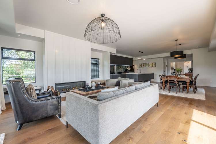 1 De La Mare Drive Leamington_11