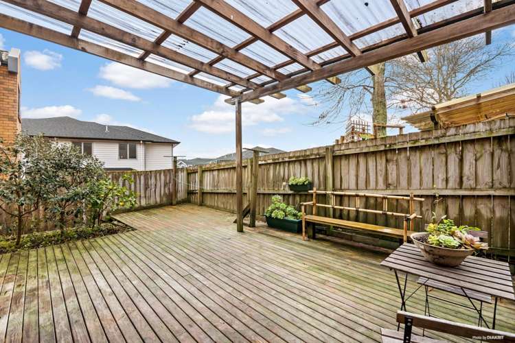 21 Masons Road Oteha_10