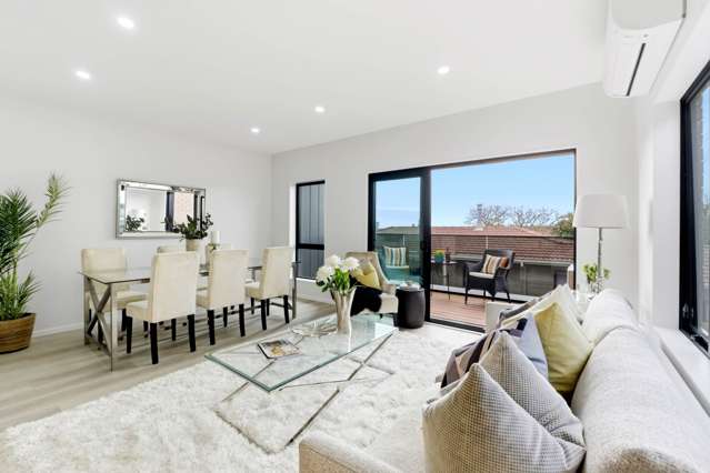 Stylish Modern Living & Smart Split-Level Design