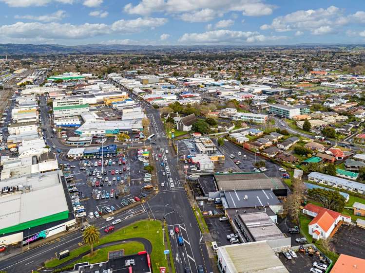 79 - 83 Great South Road Papakura_6