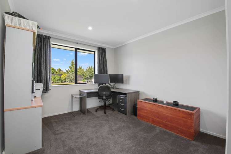 33 Birchwood Avenue Burleigh_20