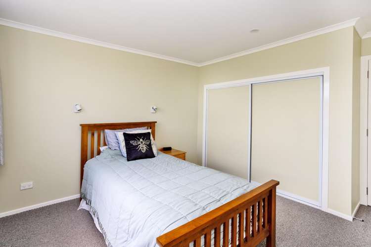 700 and 702 Tweed Street Newfield_15