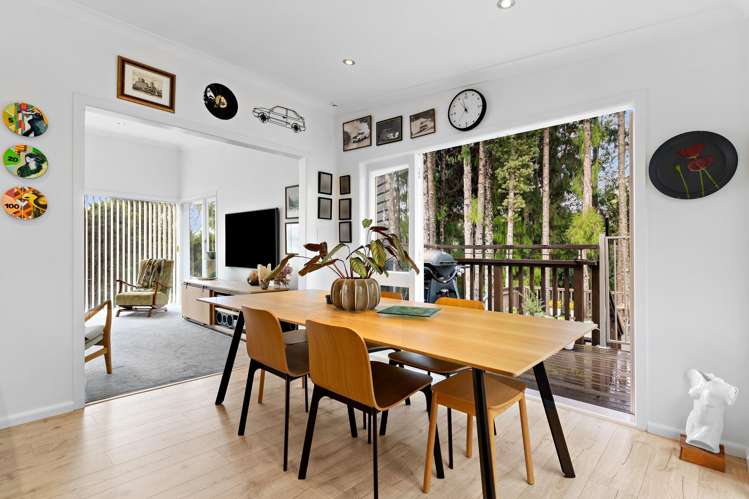 7 Rauhuia Crescent Parau_13