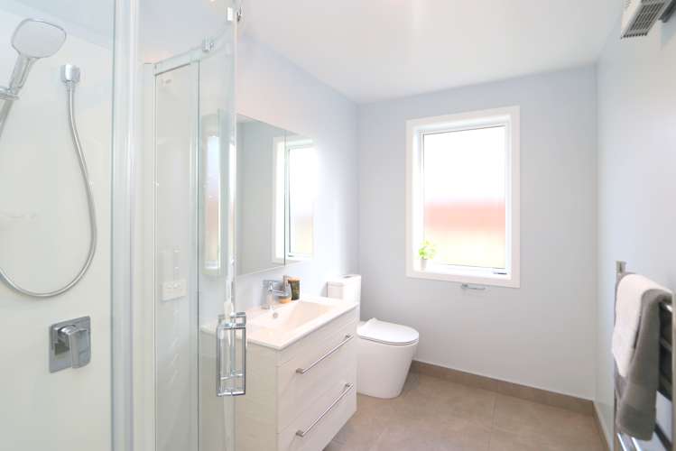 32a Avenal Street Avenal_20