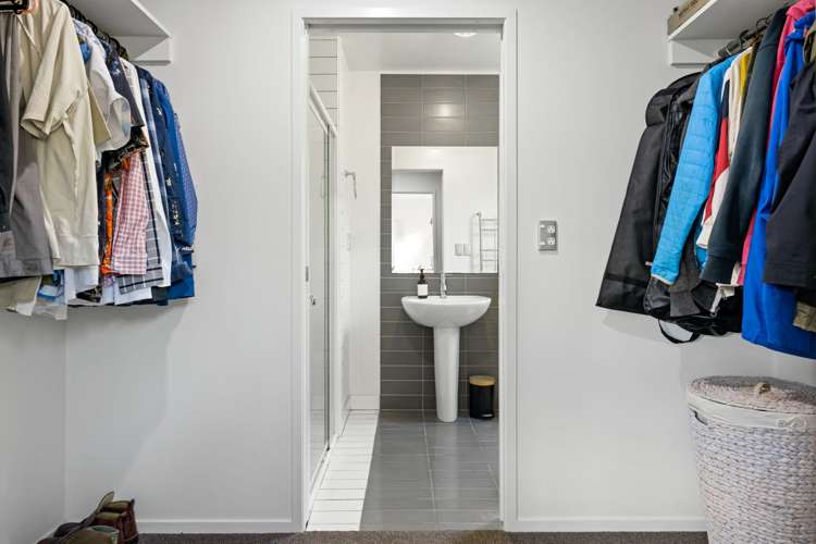 5 The Esplanade Huntington_18