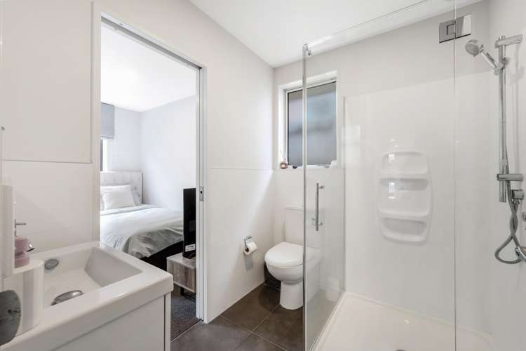 42A Moore Street Howick_9