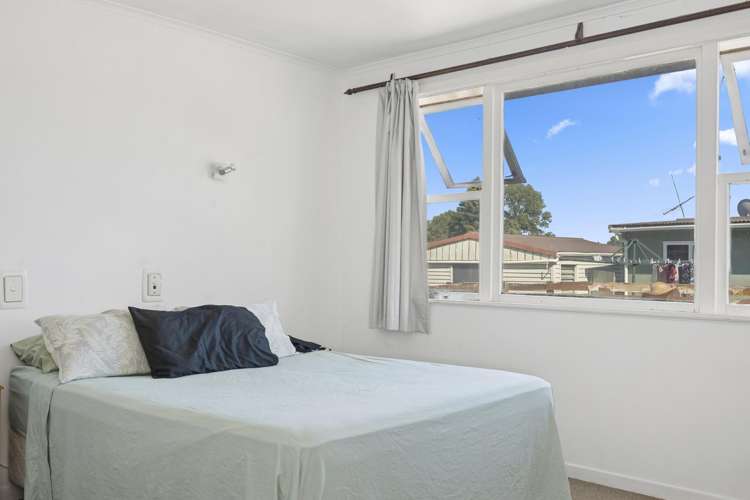 48 Robinson Avenue Holdens Bay_5