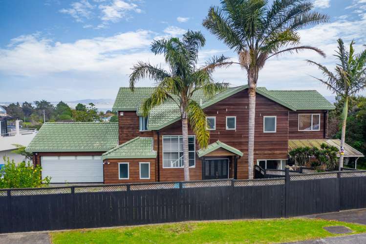 1/84 Rangatira Road Beach Haven_1