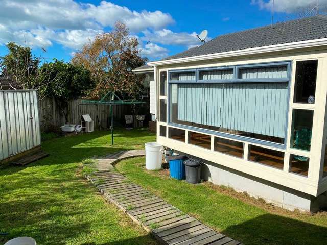 212 Pakuranga Road Pakuranga Heights_1