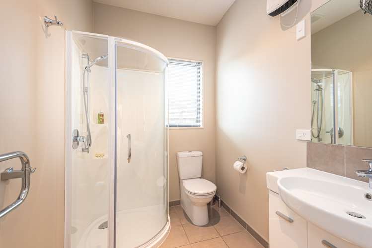 17 Lytham Green Shirley_21