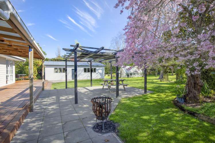 97 Gear Road Te Horo_13