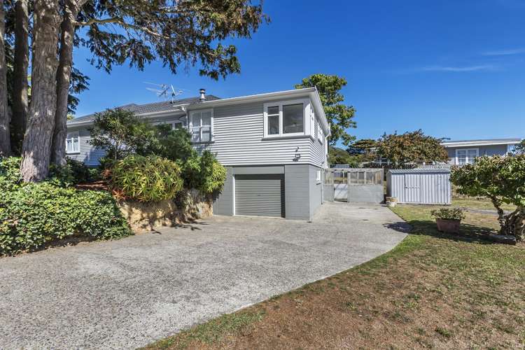 5 Champion Street Porirua East_23