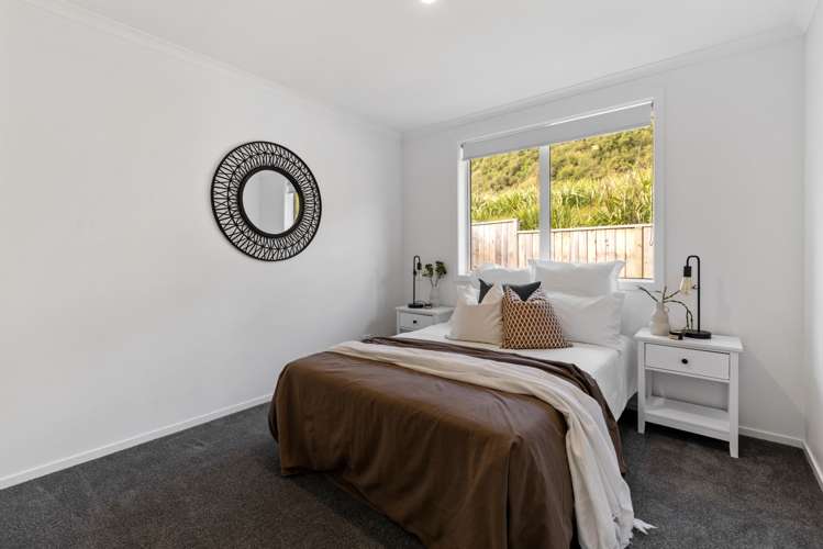 69a Pakanga Grove Pyes Pa_14