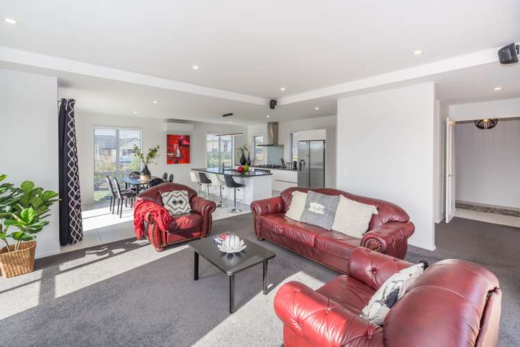 13 Coutts Lane West Melton_10