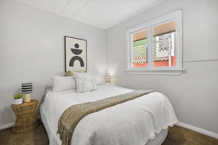 369 South Road Caversham_11